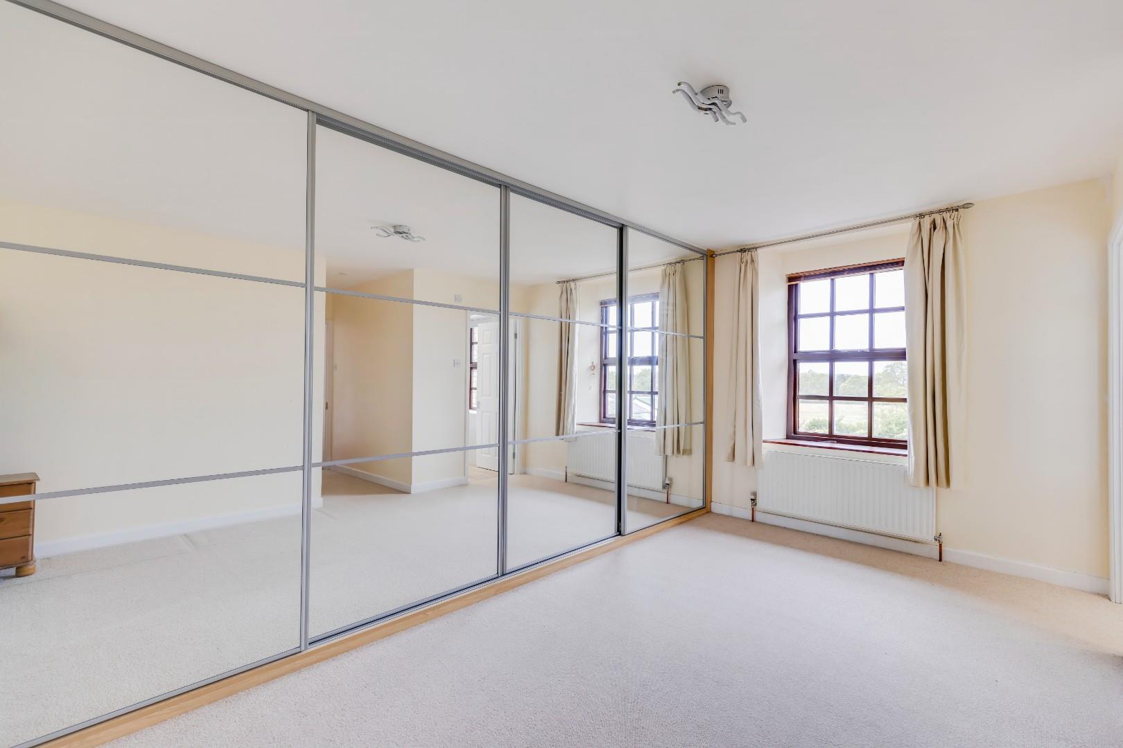 Henstaff Mews, Llantrisant Road, Groesfaen, Pontyclun, Rhondda Cynon Taff, CF72 8NG